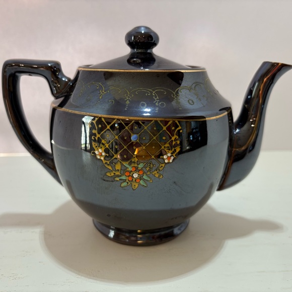 Japanese Moriage “Brown Betty” Teapot‎ Redware Hand Painted Vintage 1940s -50s - Picture 6 of 11